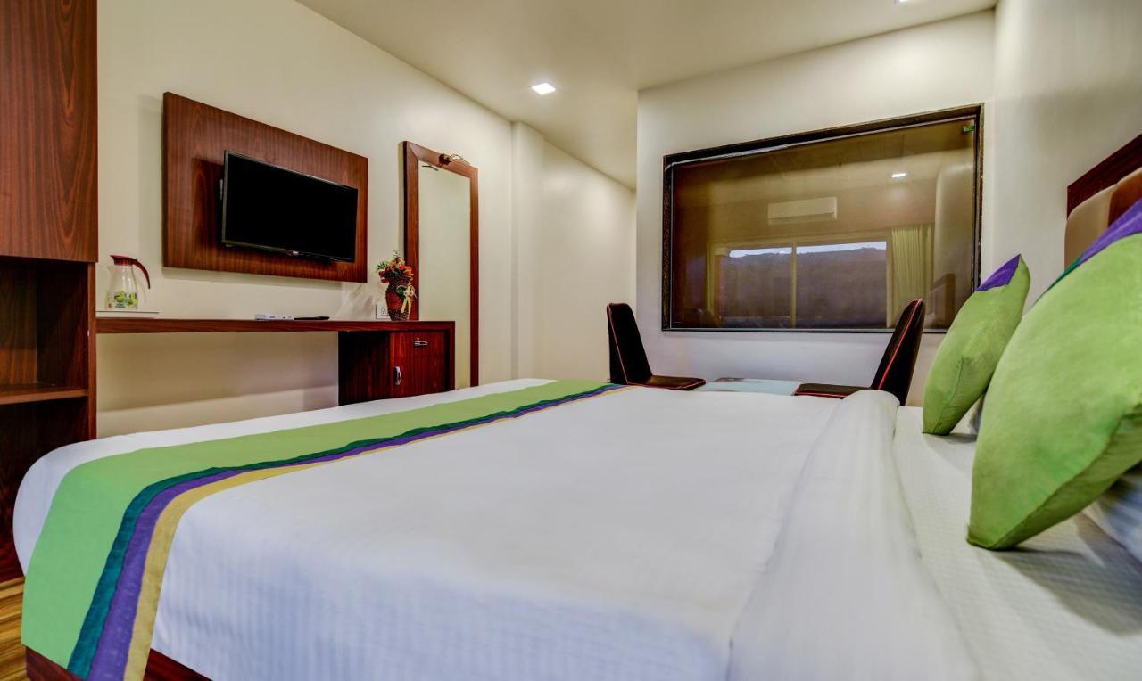 Treebo Trend Khushi River Side Retreat Hotel Mahābaleshwar Exterior foto